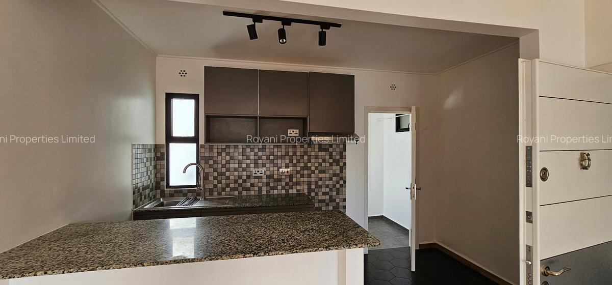 2 Bed Apartment with En Suite in Tatu City - 5