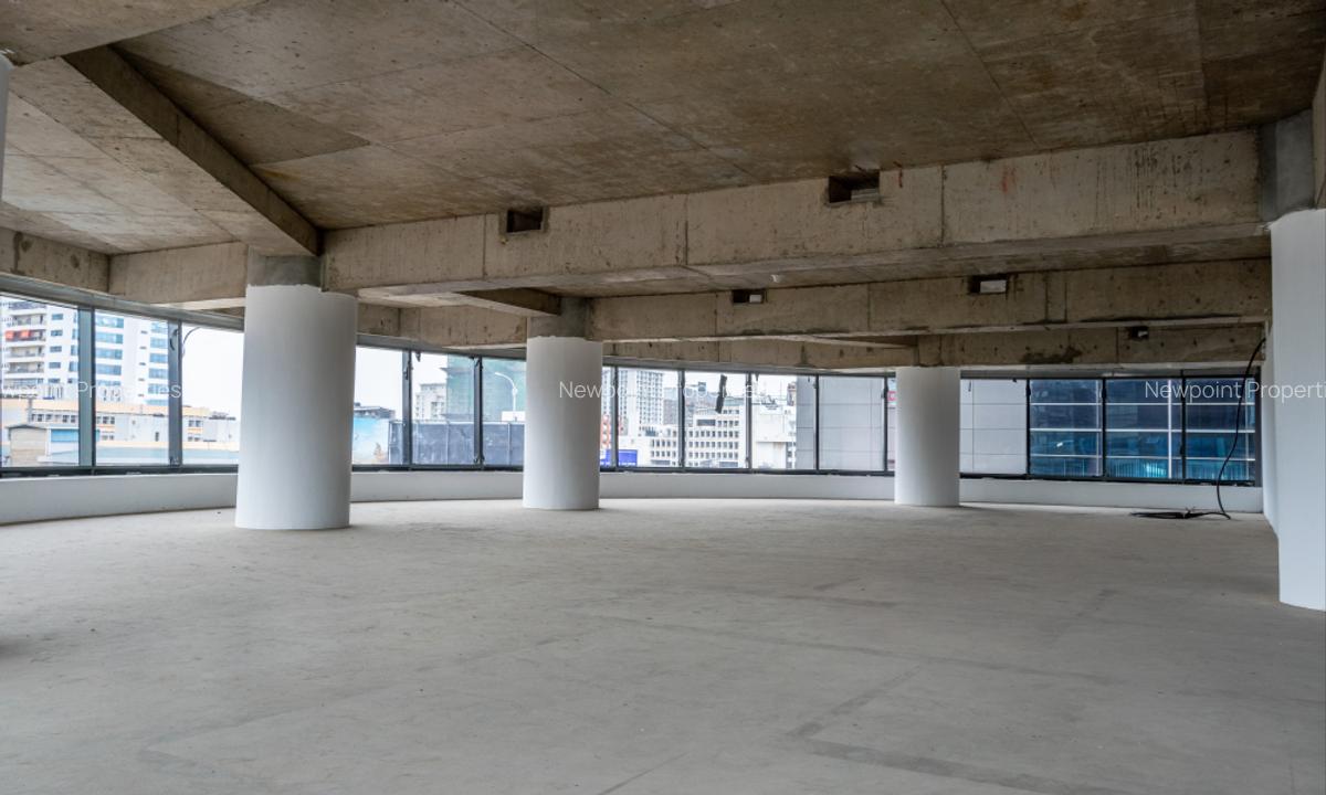 Office with Backup Generator in Westlands Area - 3