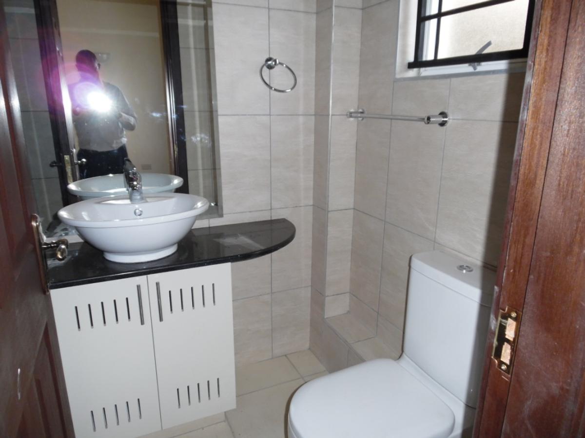 3 Bed Apartment with En Suite at Kilimani - 12