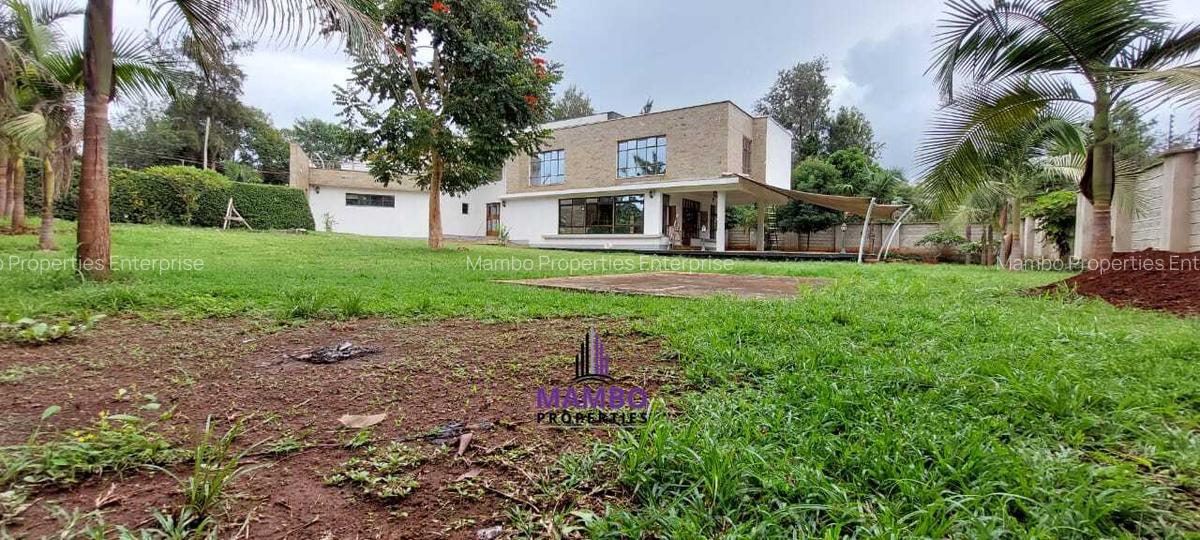 4 Bed House with En Suite at Daisy - 1