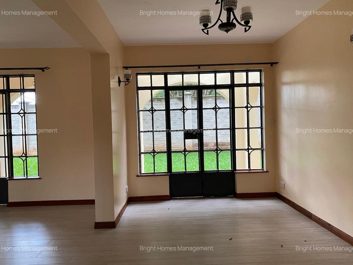 4 Bed Townhouse with En Suite in Lavington - 8