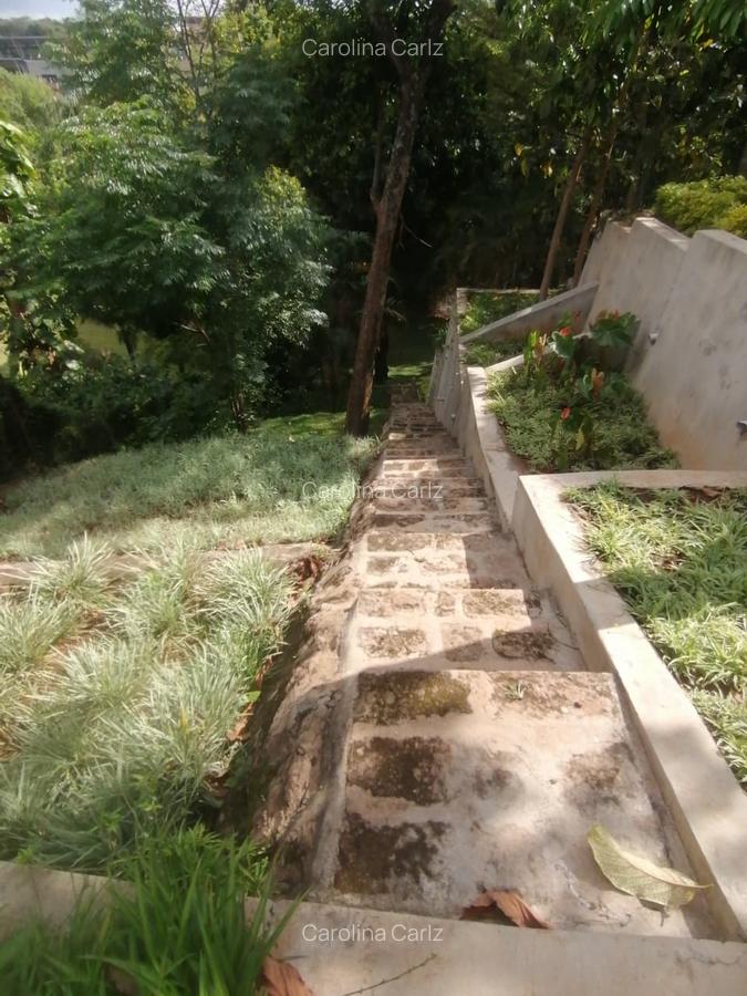 5 Bed House with En Suite at Gigiri - 14