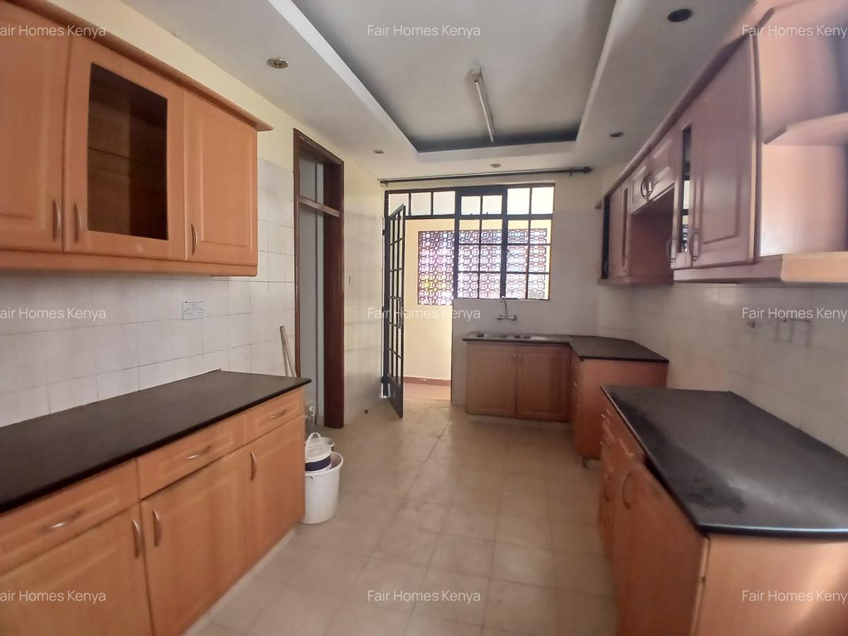 4 Bed Townhouse with En Suite at Manyani East - 5