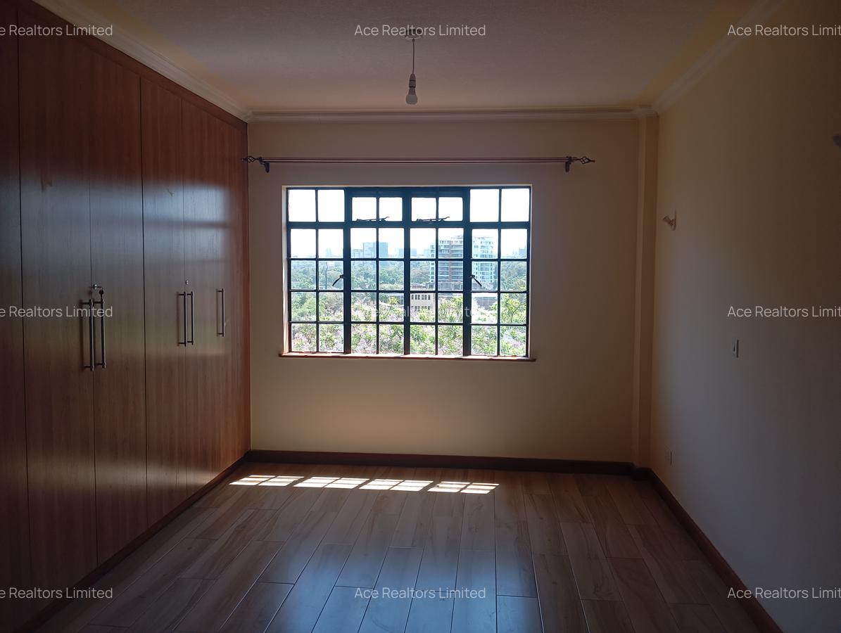 2 Bed Apartment with En Suite at St Michael Road - 7