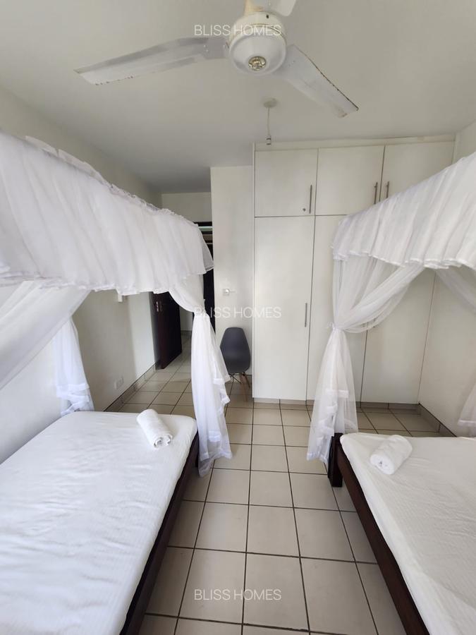 2 Bed Apartment with En Suite at Nyali Road - 10