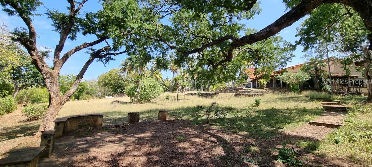 3.7 ac Commercial Land at Serena Mombasa - 4