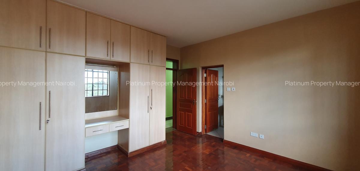 4 Bed Apartment with En Suite at 2Nd Parklands Avenue - 13