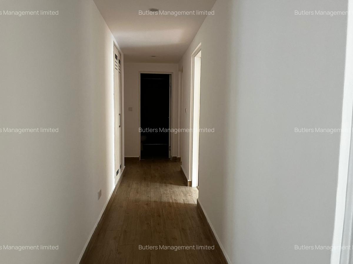3 Bed Apartment with En Suite at Kindaruma Road - 9
