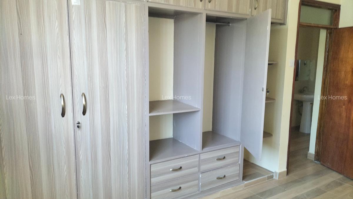 2 Bed Apartment with En Suite at Magadi Road - 10