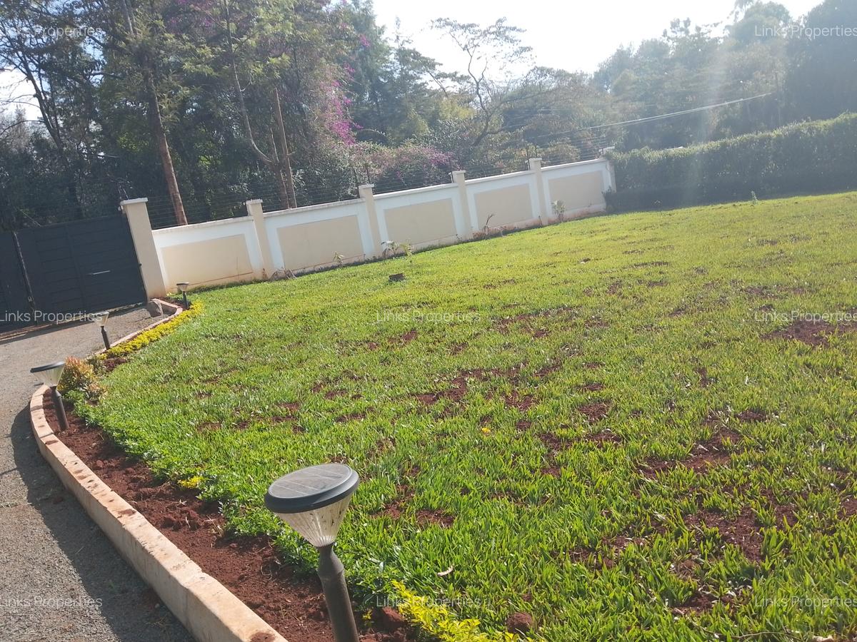 7 Bed Townhouse with En Suite at Ndege Road - 20