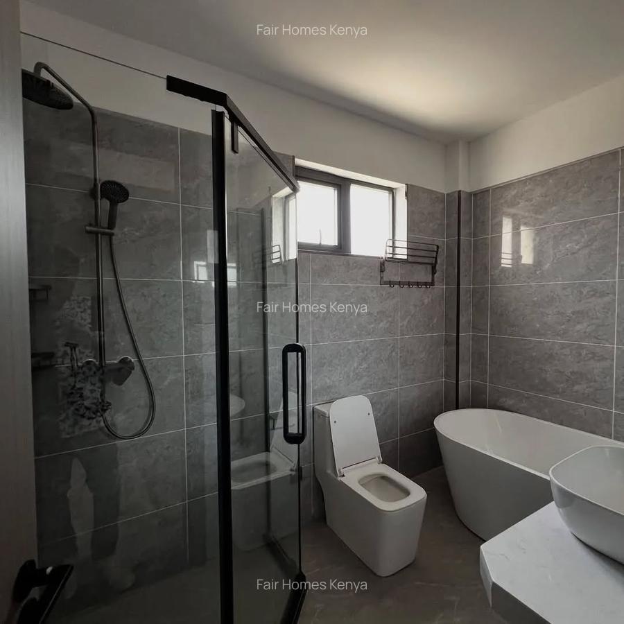 4 Bed Apartment with En Suite at Valley Arcade - 10