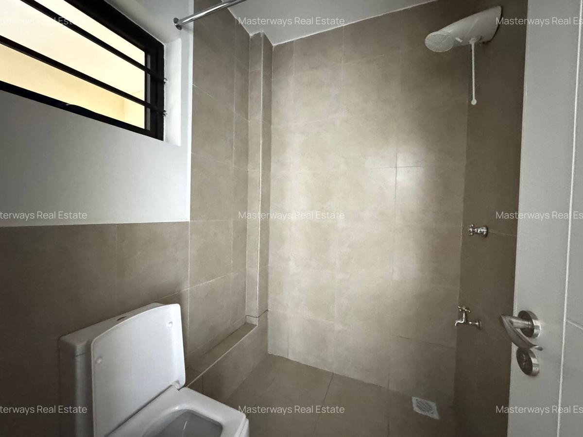 2 Bed Apartment with En Suite at Kirawa Road - 4