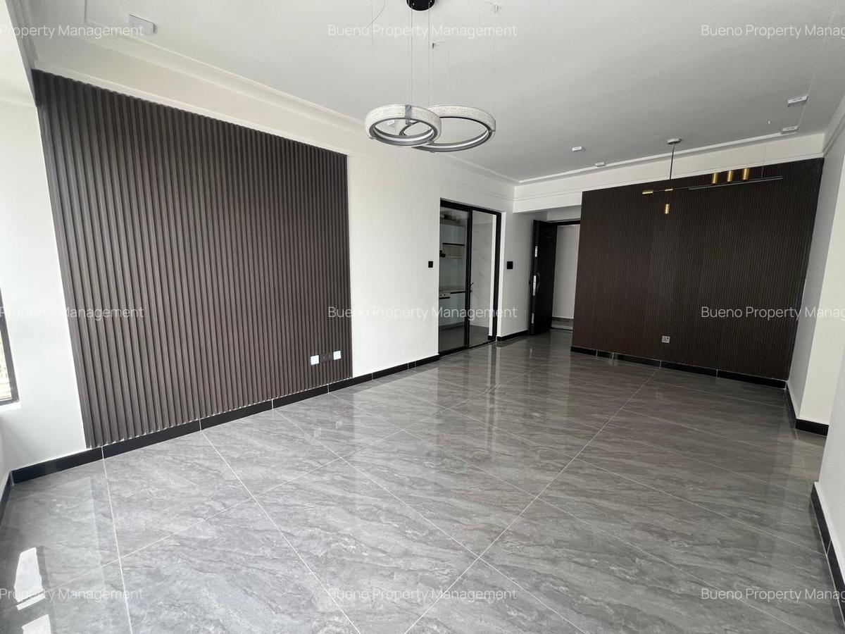 2 Bed Apartment with En Suite in Valley Arcade - 9