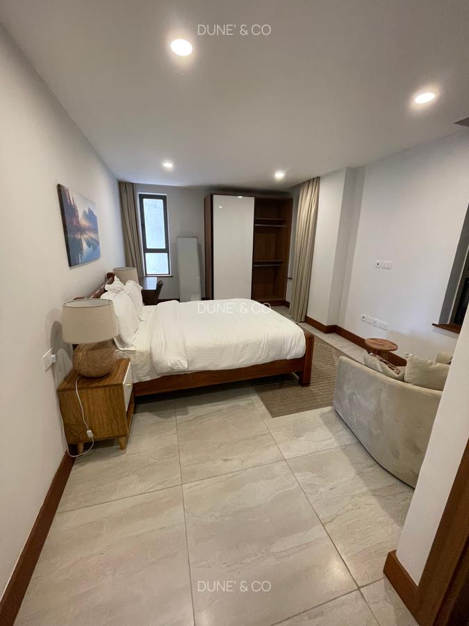 Serviced 3 Bed Apartment with En Suite in Westlands Area - 13