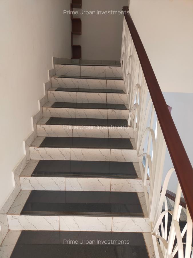 4 Bed Townhouse with En Suite in Vipingo - 3