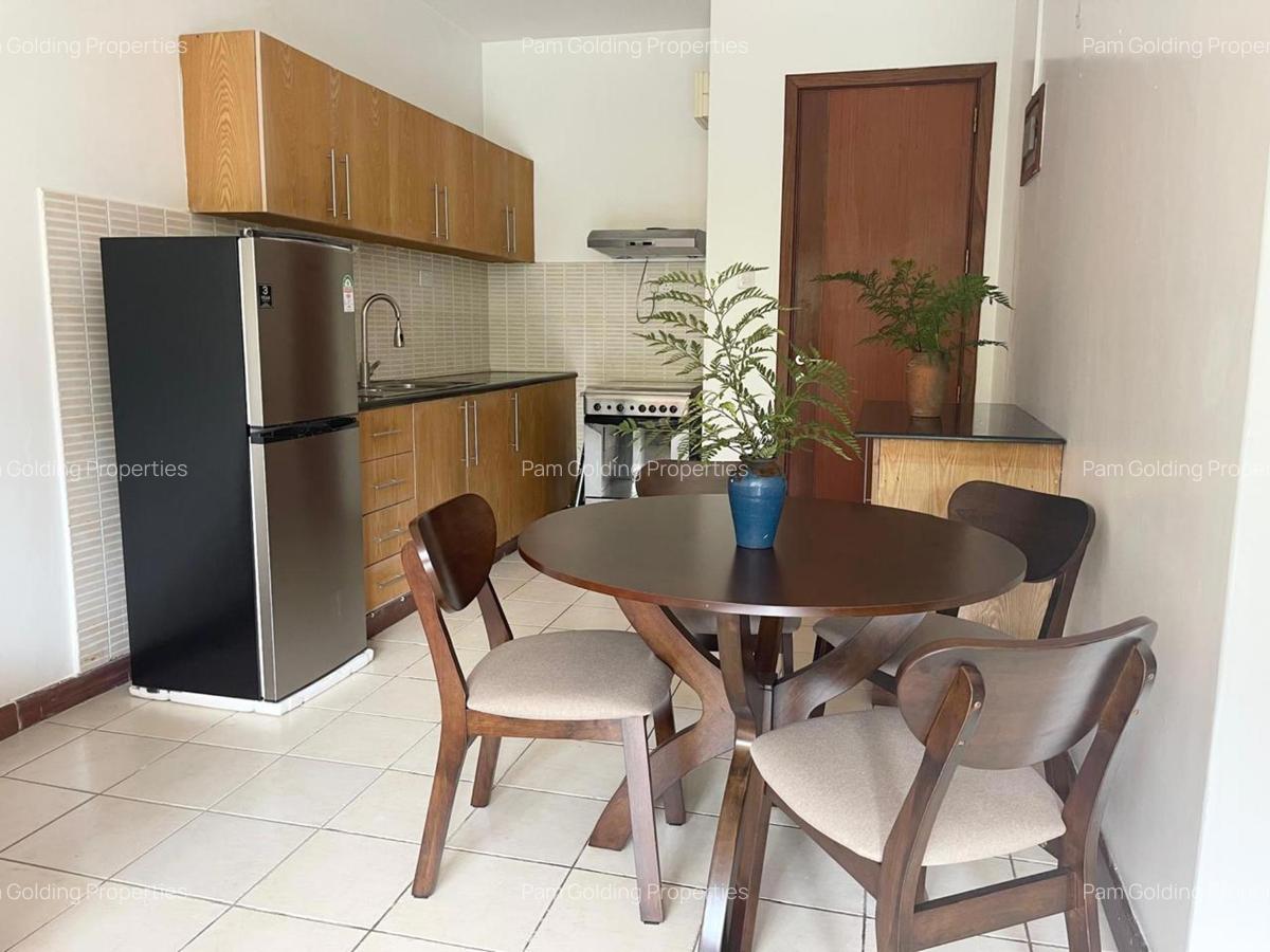 2 Bed House with En Suite in Kyuna - 5