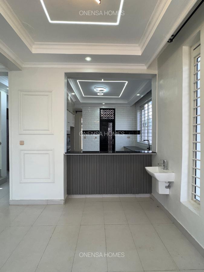 5 Bed House with En Suite in Eastern ByPass - 10