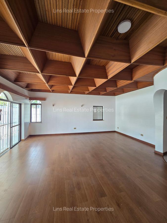 5 Bed House with En Suite in Kileleshwa - 3