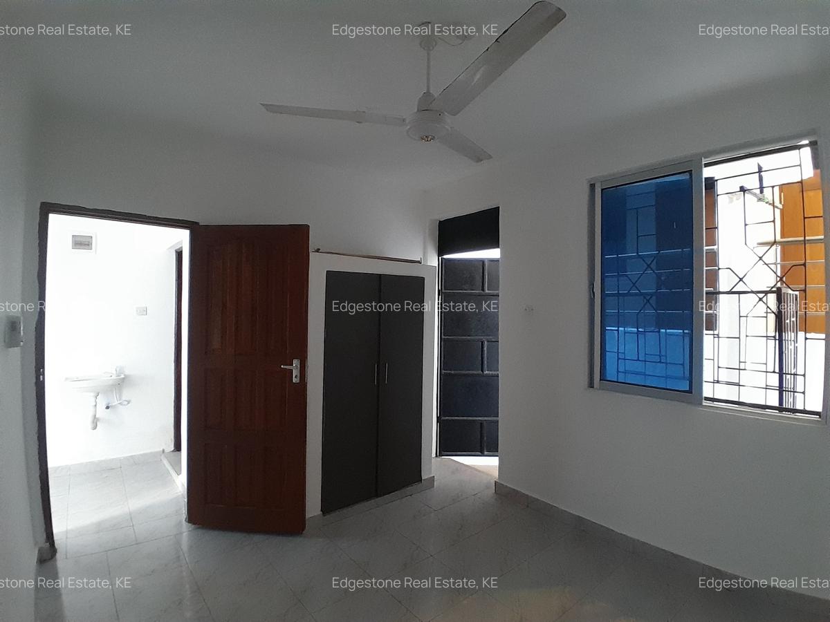 1 Bed Apartment with Borehole in Mtwapa - 8