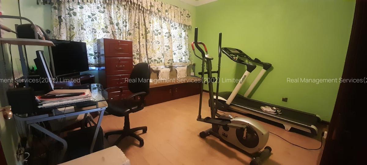 5 Bed Villa with En Suite in General Mathenge - 10