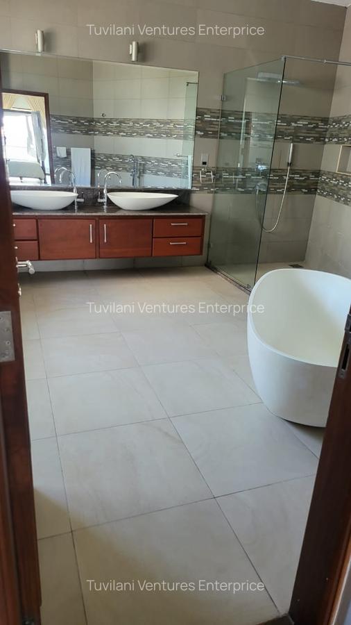 Serviced 3 Bed Apartment with En Suite at Nyali Mombasa - 5