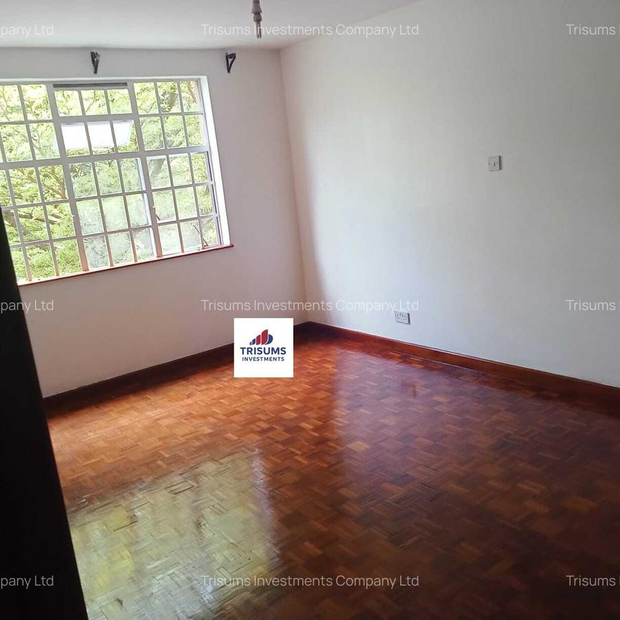 4 Bed Apartment with En Suite at Rhapta Road - 9