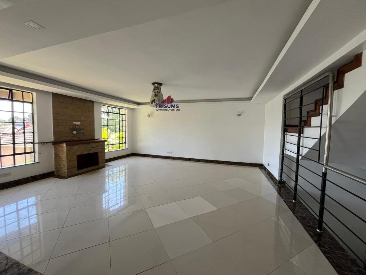 5 Bed Townhouse with En Suite in Kitisuru - 3