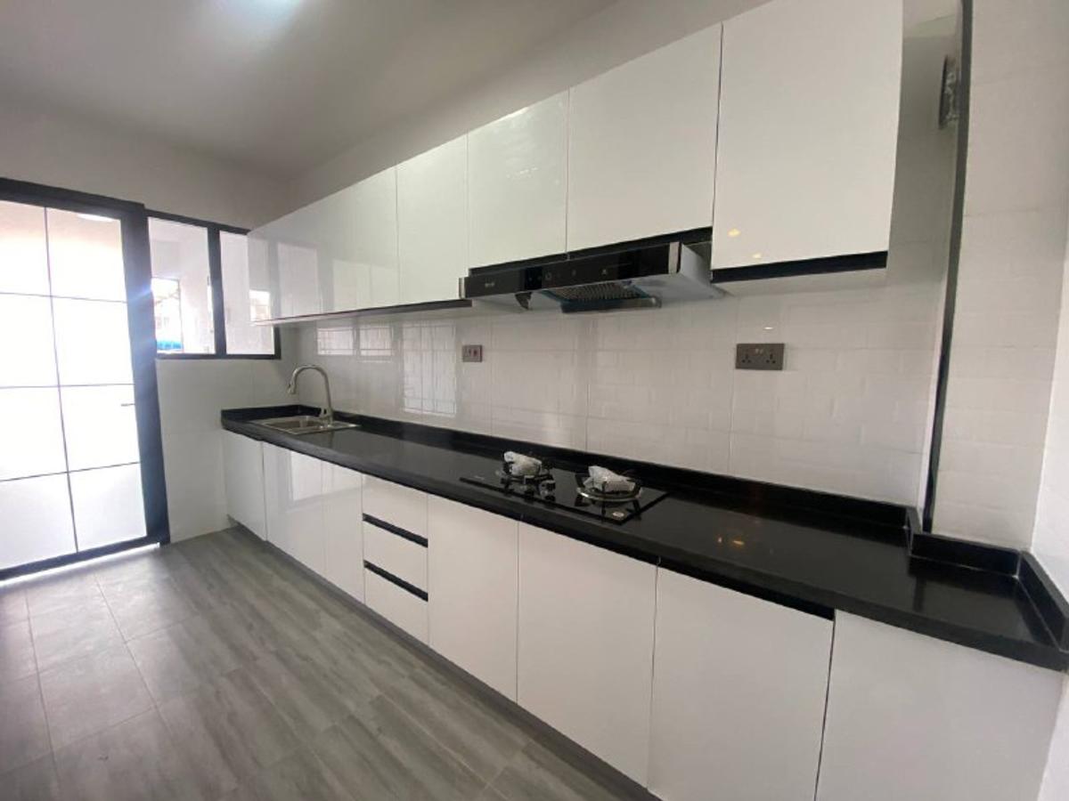Serviced 3 Bed Apartment with En Suite in Kilimani - 2