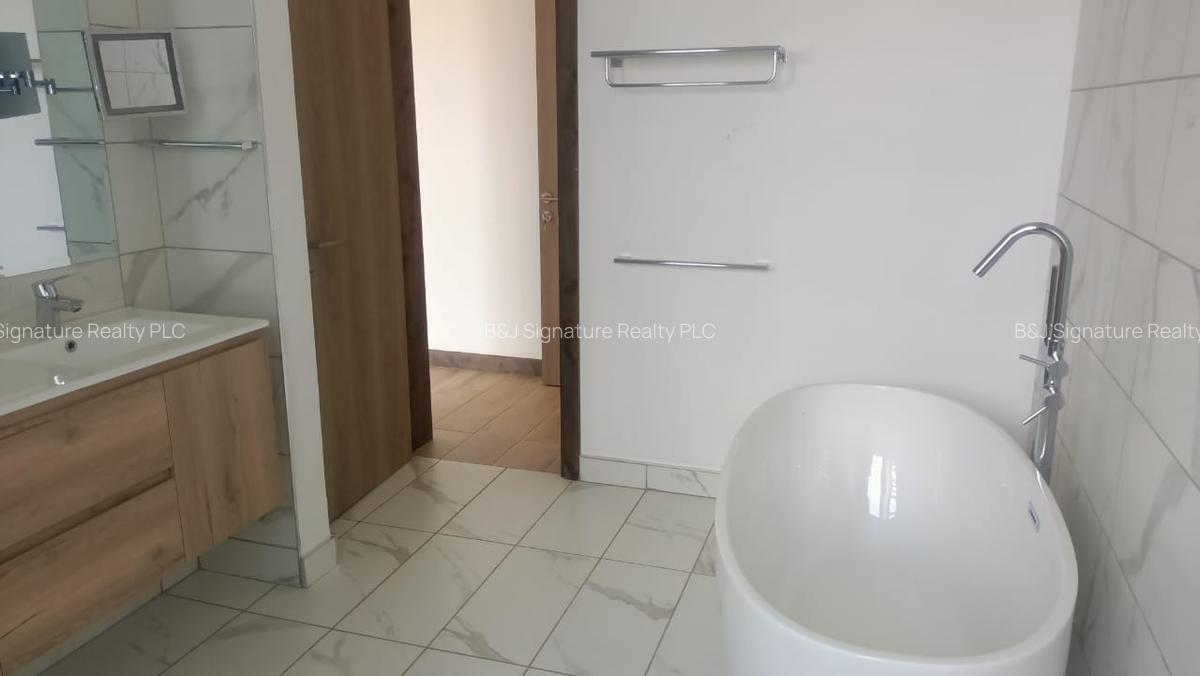 2 Bed Apartment with En Suite in Gigiri - 6