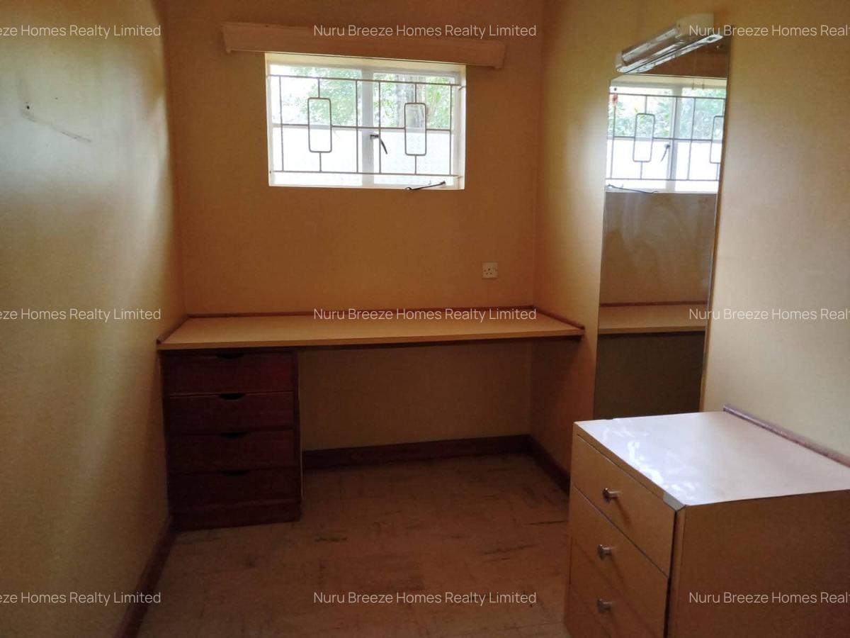 4 Bed House with En Suite in Runda - 5