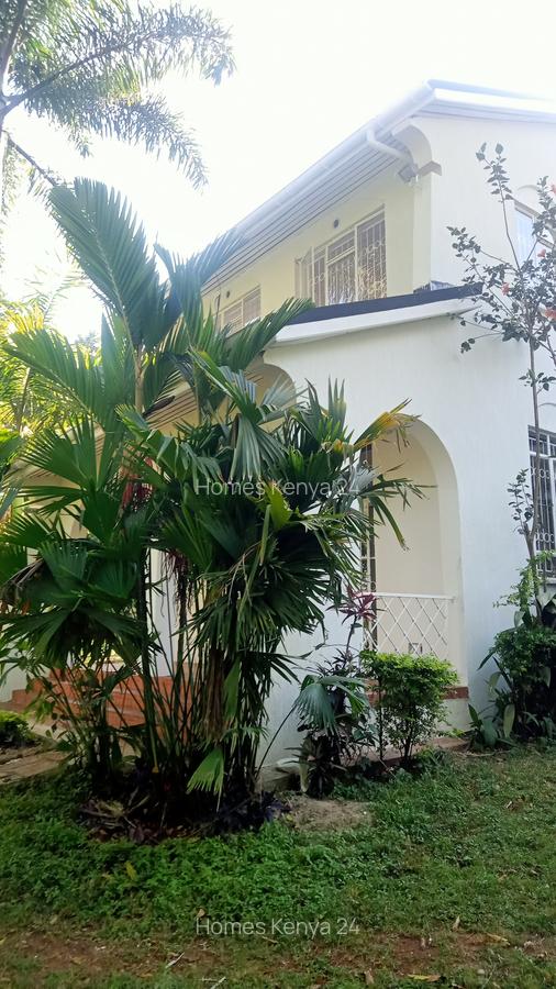 4 Bed House in Runda - 3