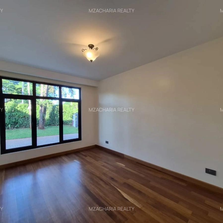 5 Bed Villa with En Suite in Runda - 17