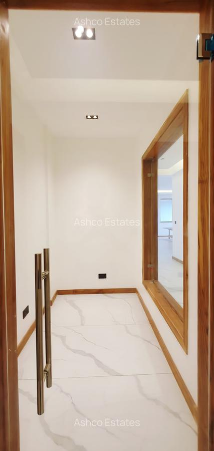 4 Bed Apartment with En Suite in Spring Valley - 10