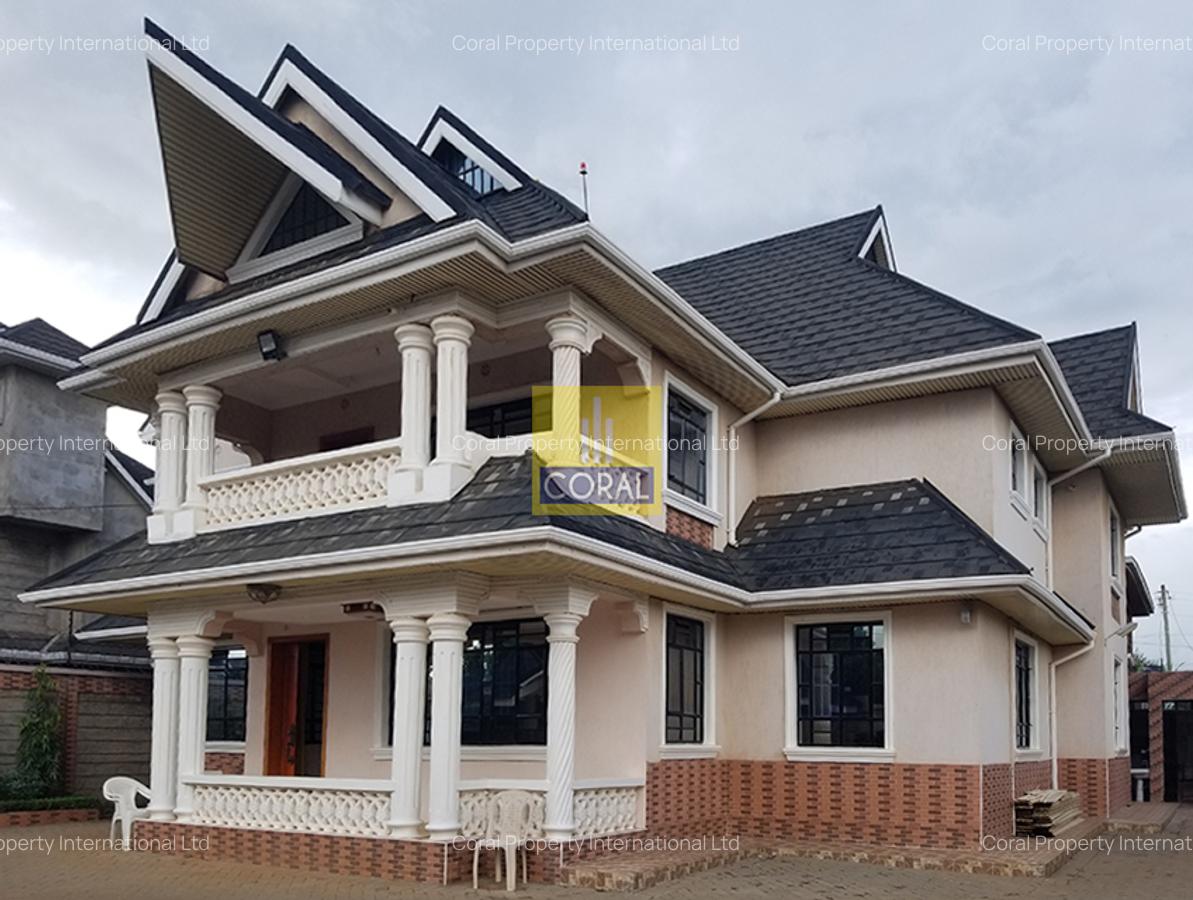 6 Bed House with Garden in Kenyatta Road - 1