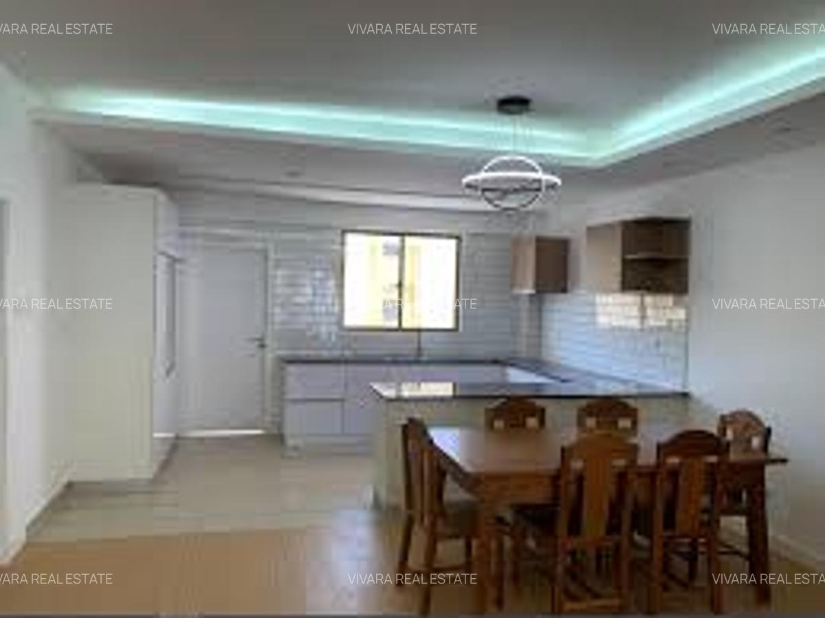 3 Bed Apartment with En Suite in Lavington - 4