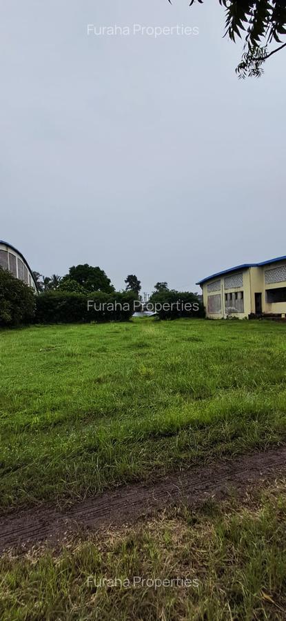 Warehouse in Kikambala - 9