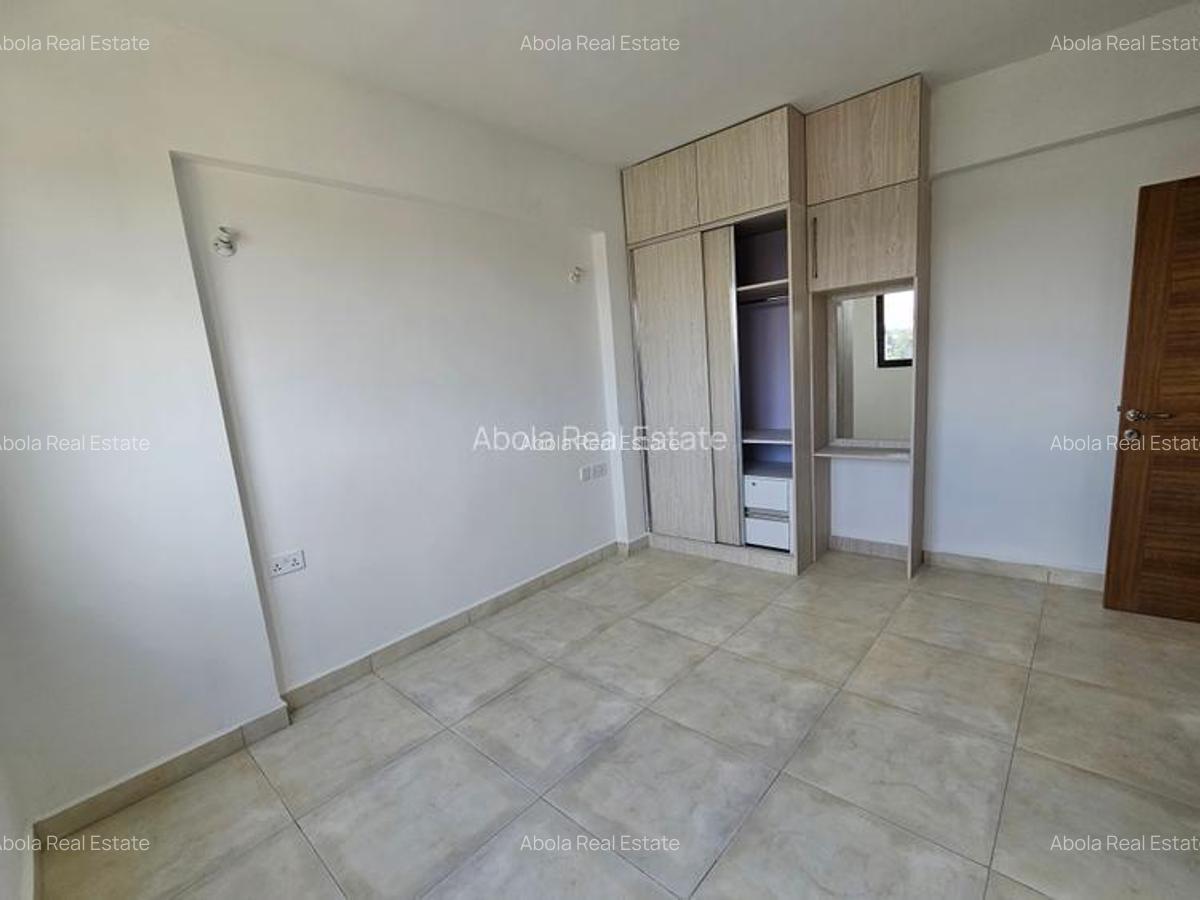 1 Bed Apartment with En Suite in Westlands Area - 13
