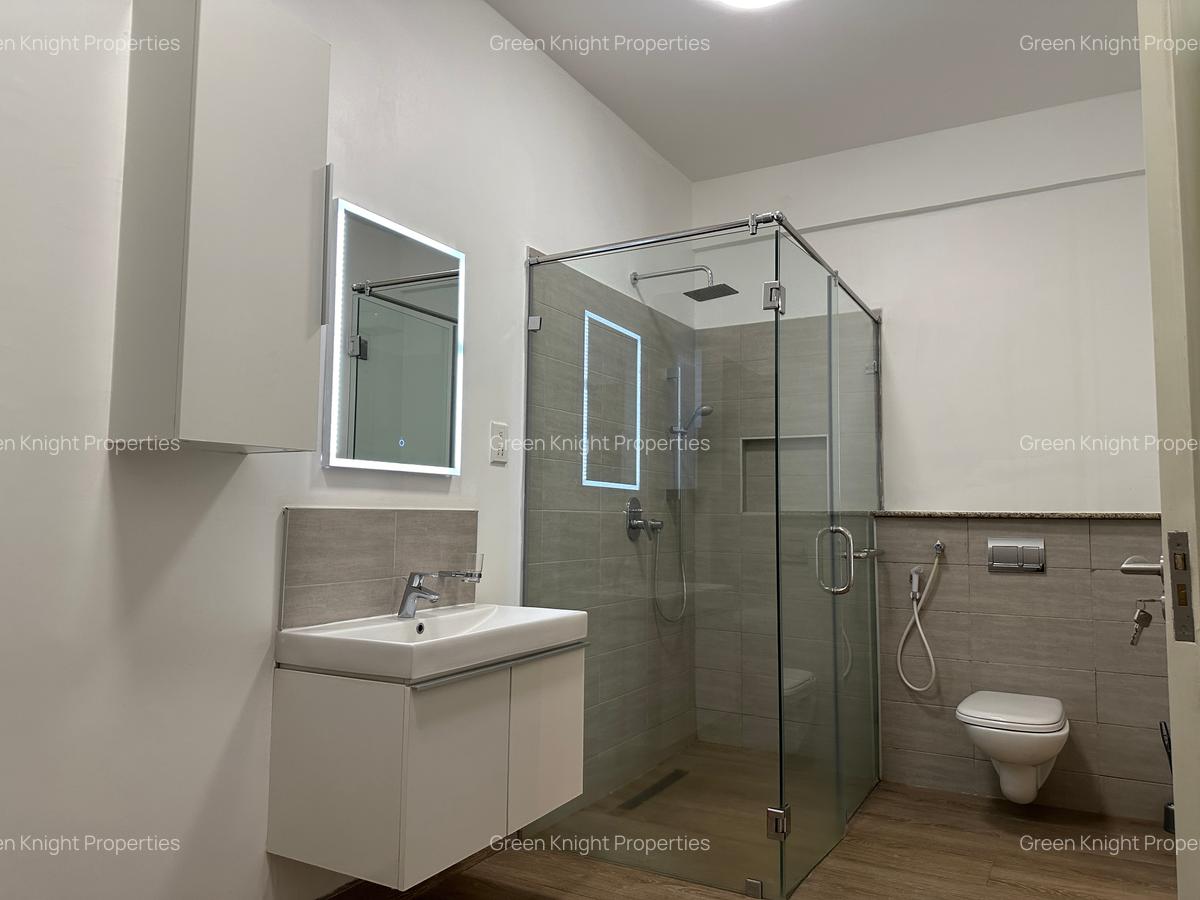 Serviced 3 Bed Apartment with En Suite in Westlands Area - 19