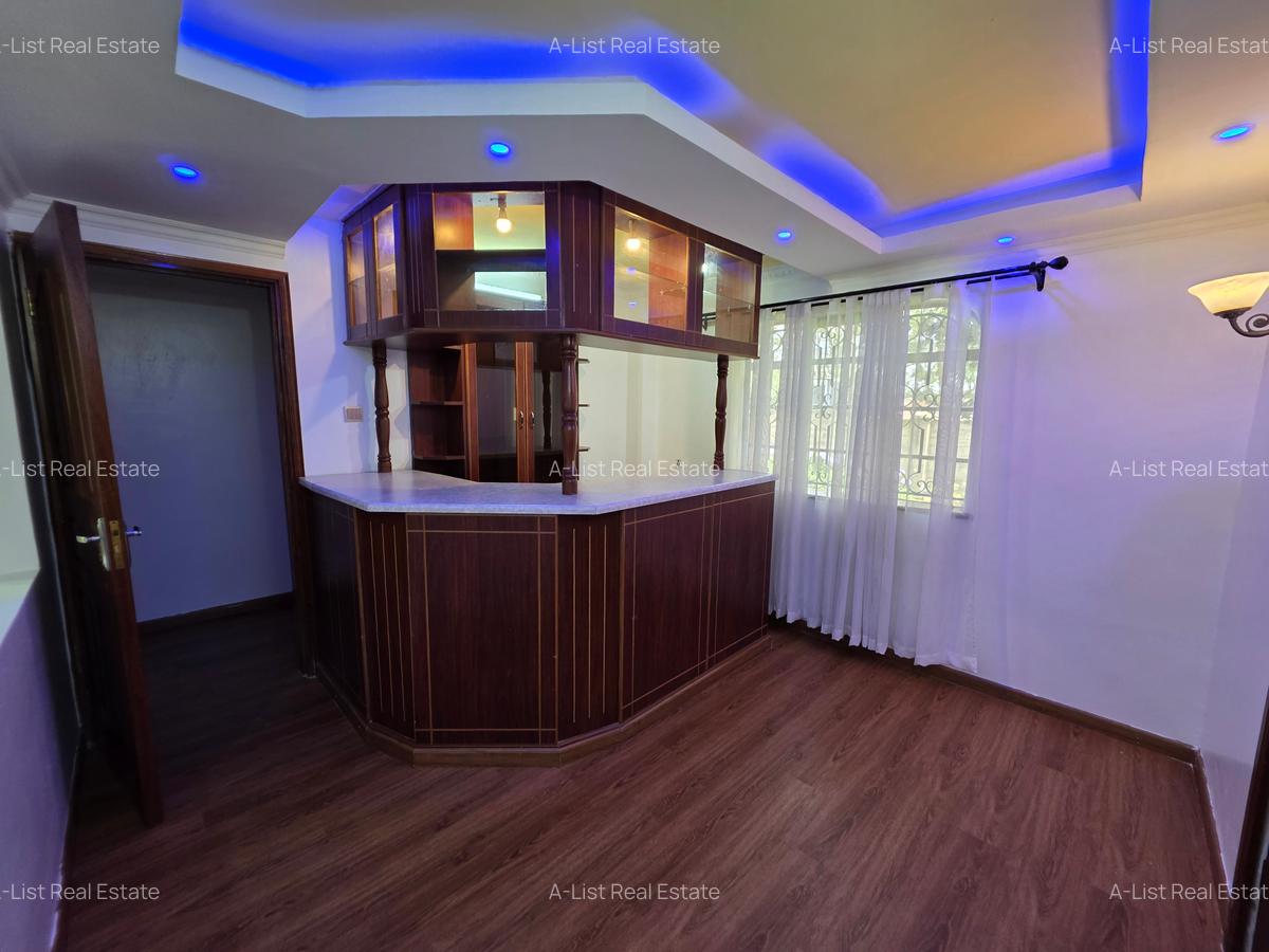 5 Bed Townhouse with En Suite at Kitisuru Road - 10