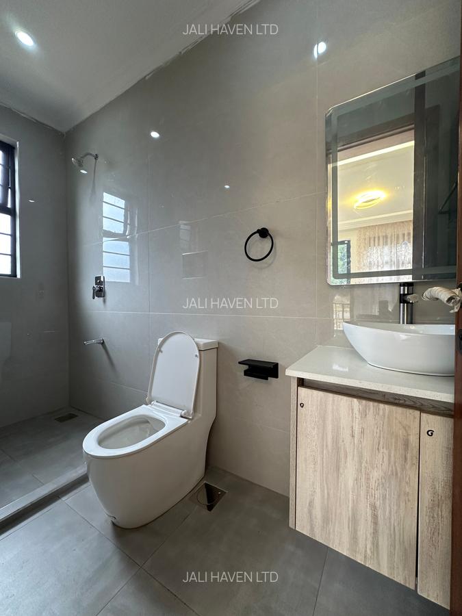 4 Bed Villa with En Suite in Kikuyu Town - 13