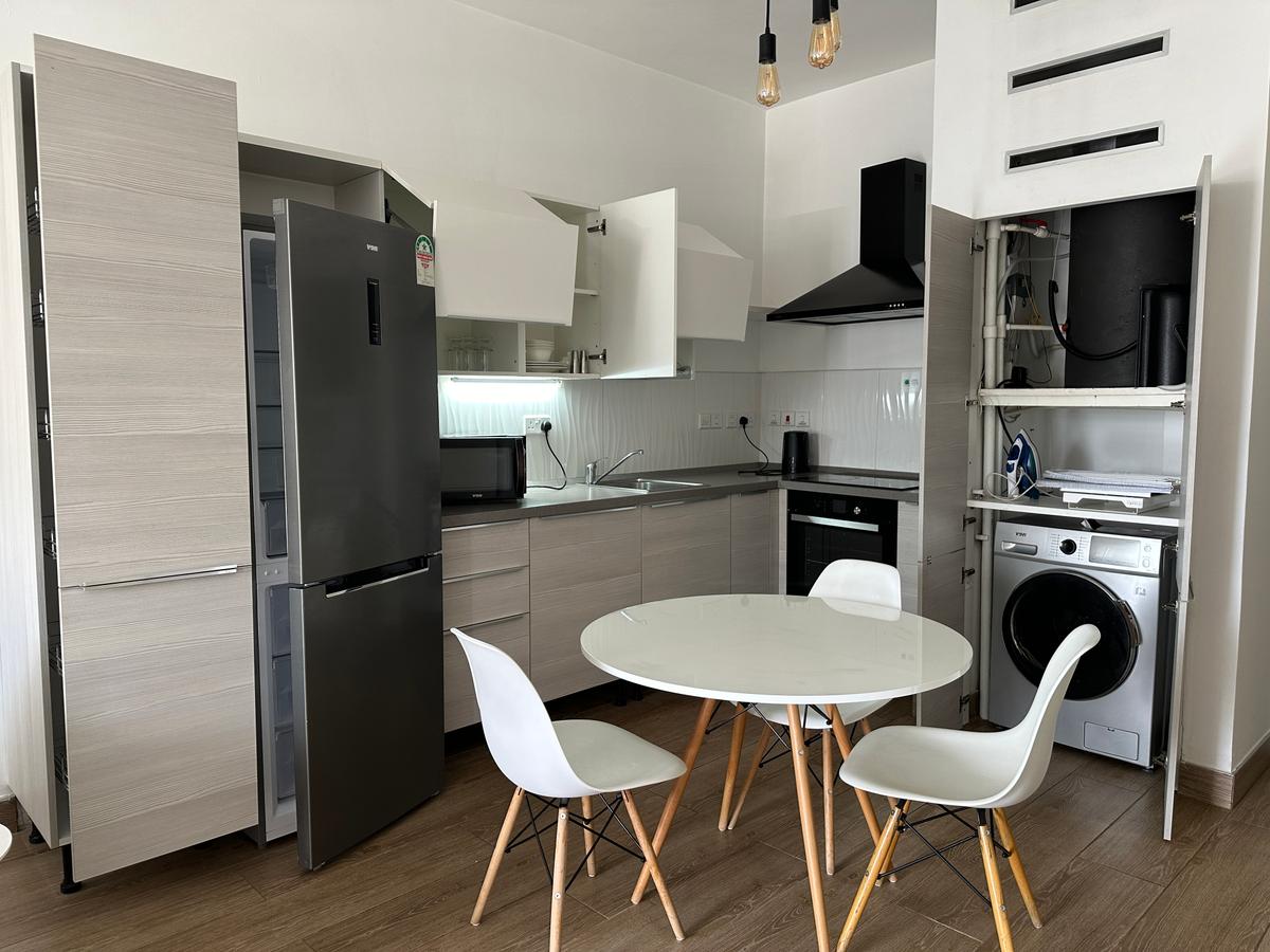 Serviced 2 Bed Apartment with En Suite in Westlands Area - 8