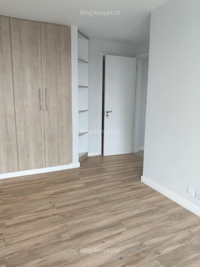 2 Bed Apartment in Kileleshwa - 11