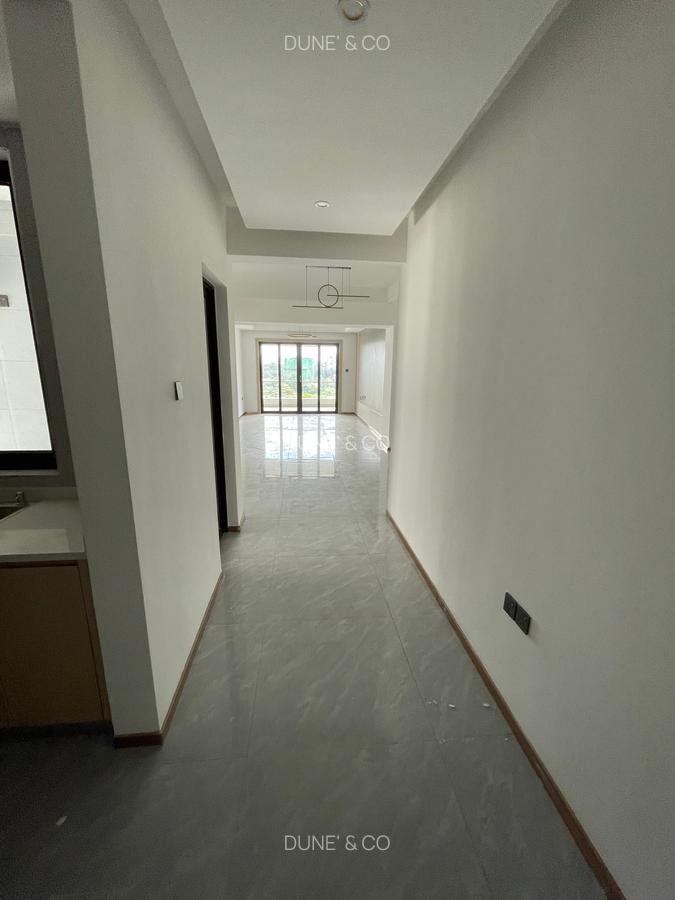 2 Bed Apartment with En Suite in Riverside - 2