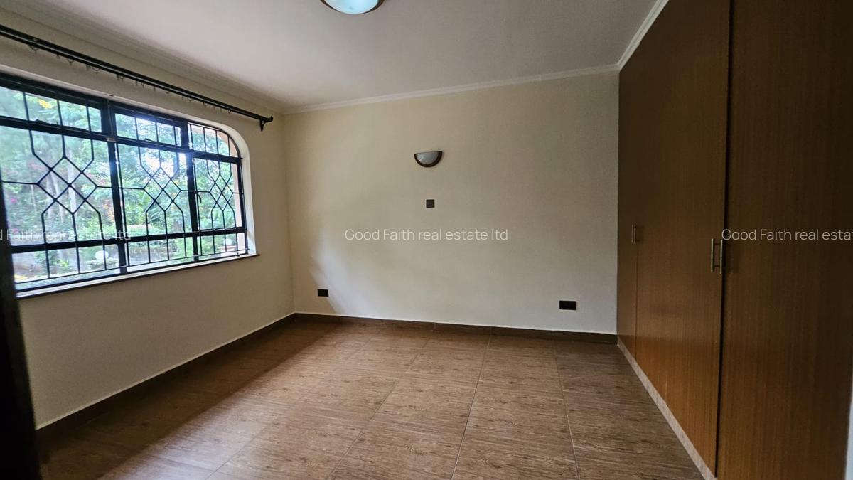 4 Bed House with Swimming Pool in Runda - 15