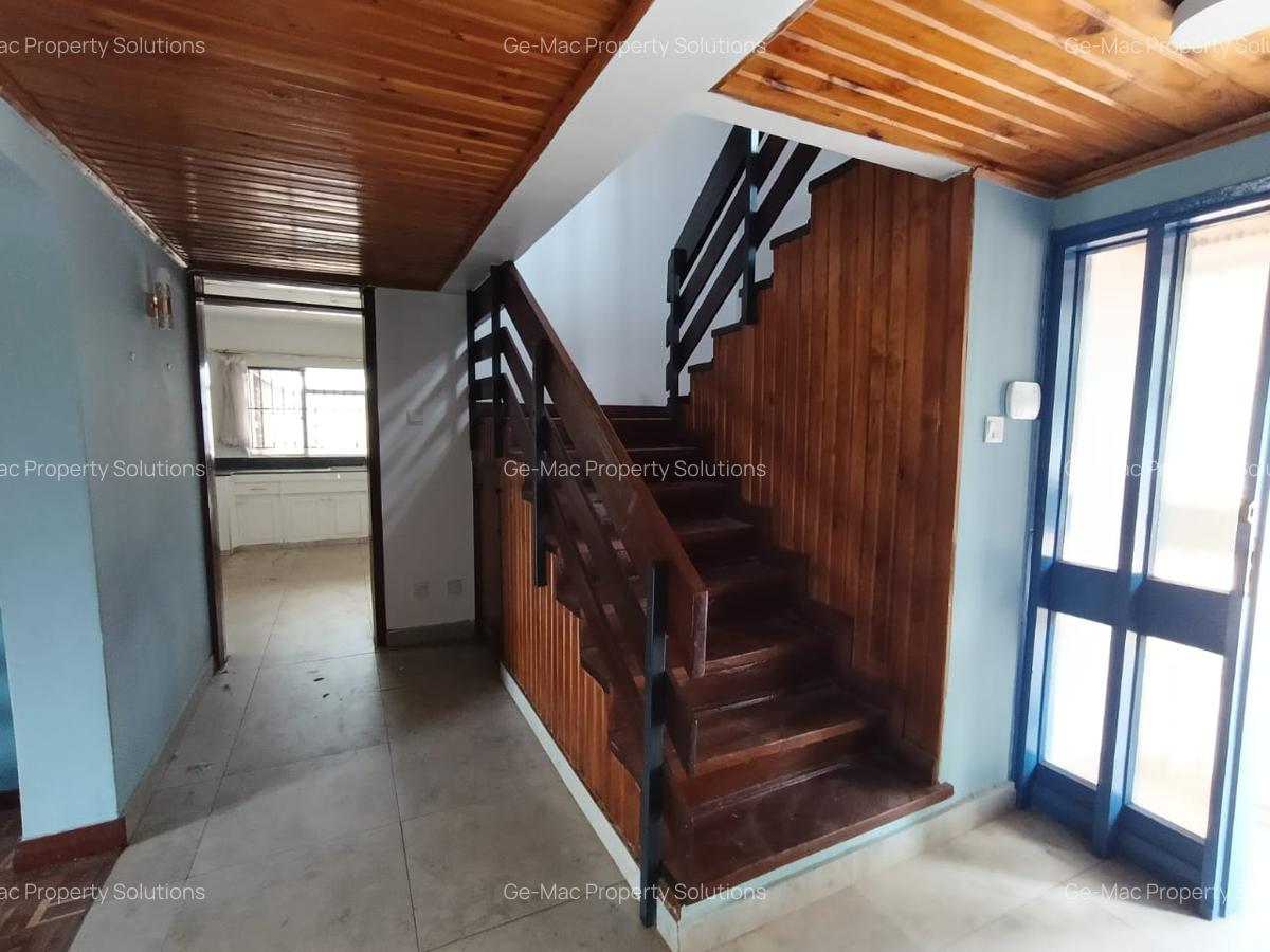 5 Bed House with En Suite in Gigiri - 12