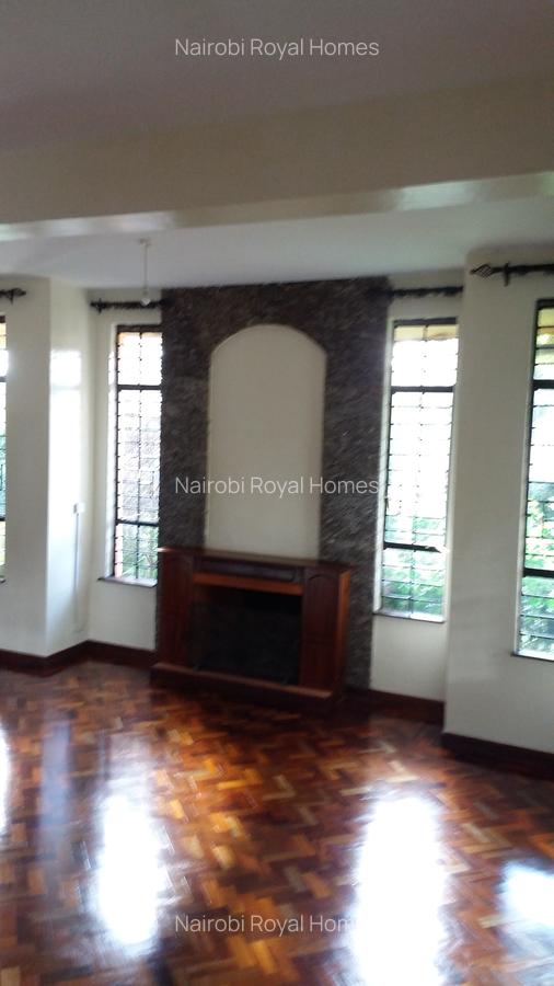 5 Bed Townhouse with En Suite at Convent Drive - 15