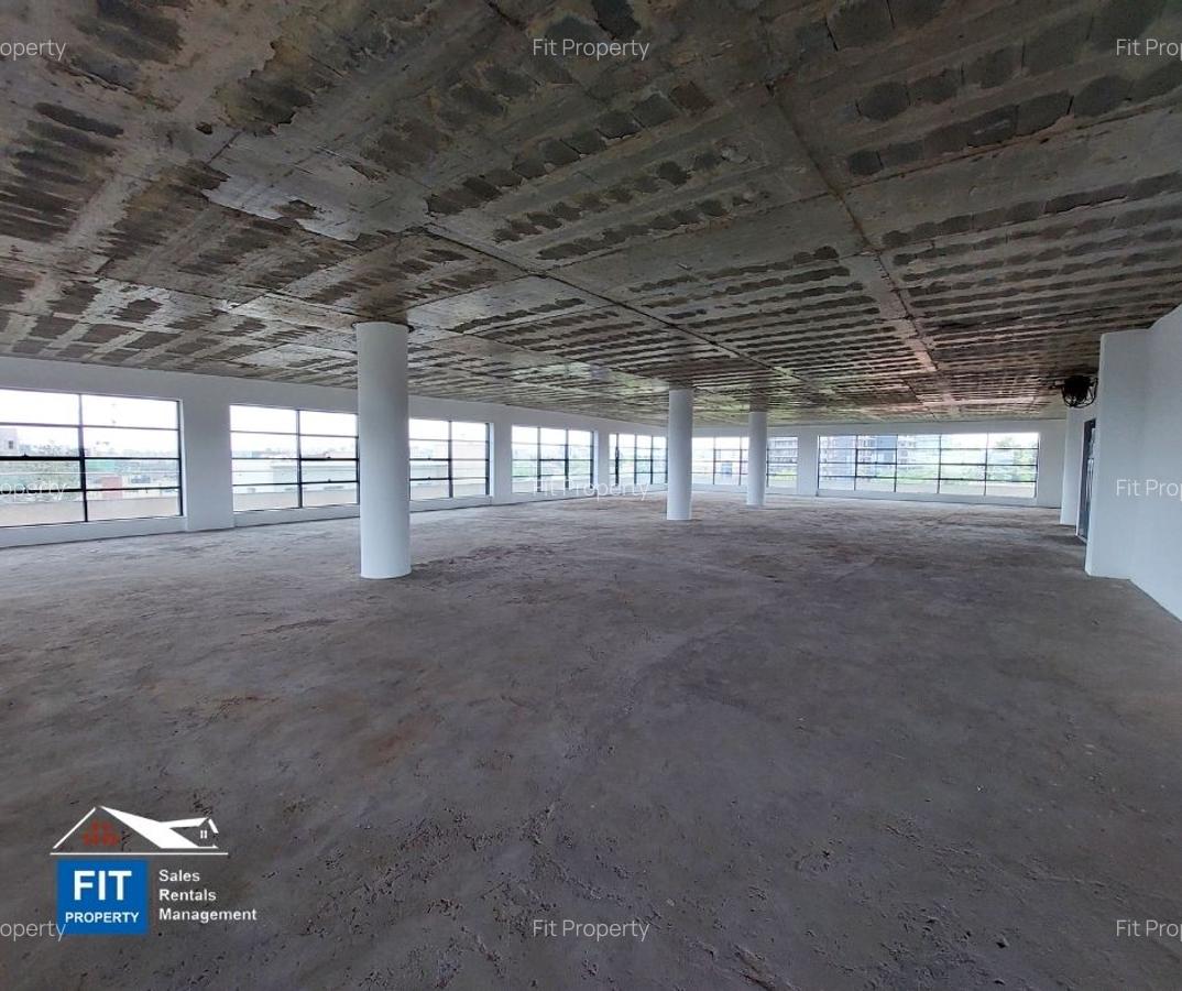 17,246 ft² Commercial Property with Service Charge Included in Westlands Area - 9