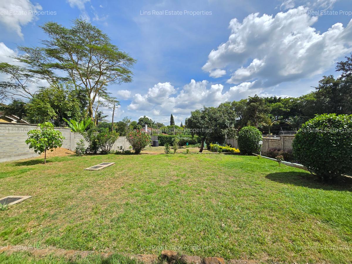 4 Bed House with En Suite in Runda - 4