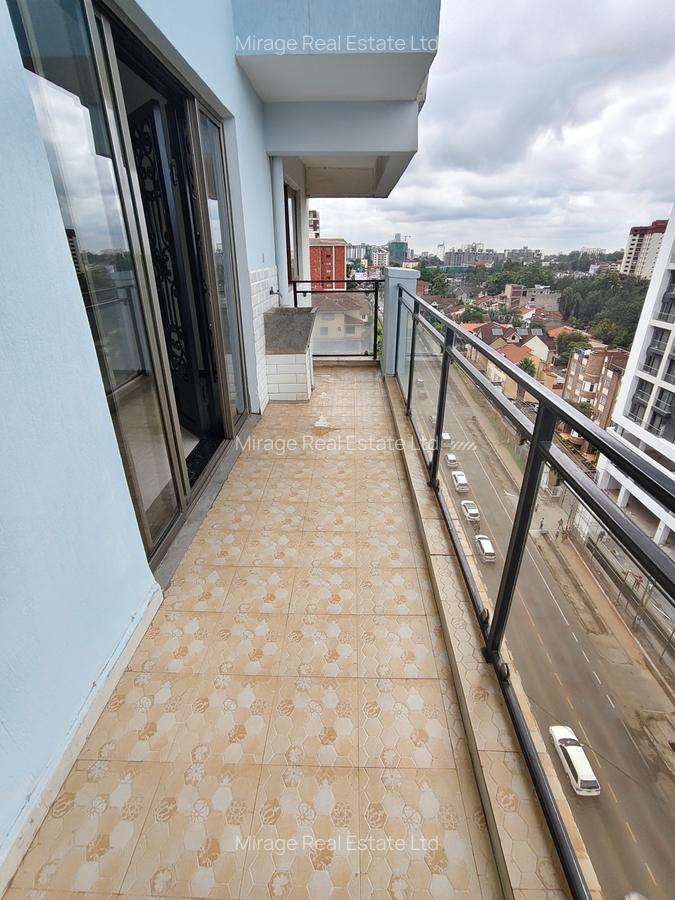 3 Bed Apartment with Swimming Pool in Kileleshwa - 12