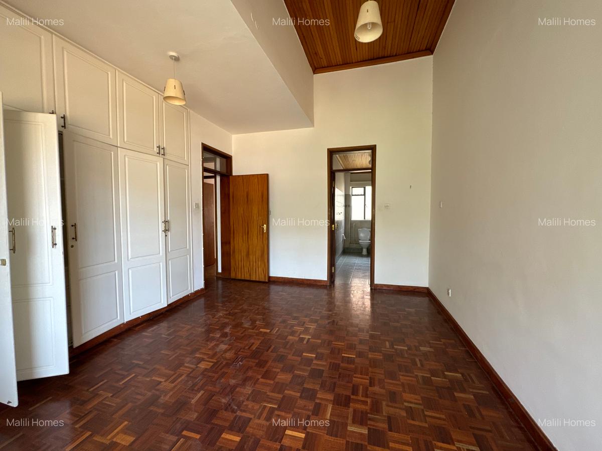 4 Bed Apartment in Kilimani - 9